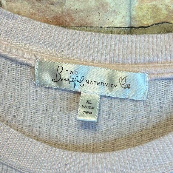 5 for $25🔥XL Two Beautiful Maternity "MOM Est. 2021" Sweatshirt - Picture 4 of 6